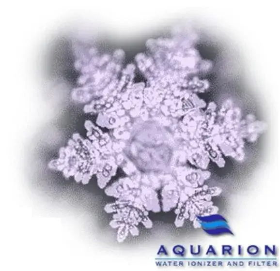 Kryształ z wody z jonizatora Aquarion